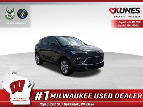 Used 2025 Buick Encore GX Preferred AWD/4WD image 1