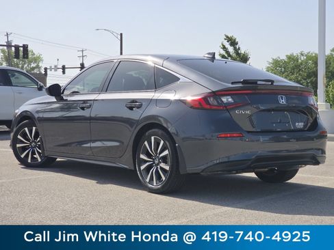 Used 2024 Honda Civic EX-L image 13