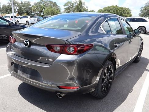 Used 2025 MAZDA MAZDA3 s FWD image 2