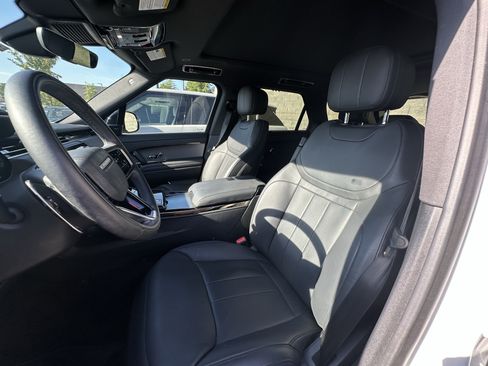 Used 2024 Land Rover Range Rover Sport SE AWD/4WD image 14