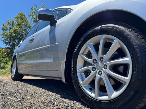 Used 2012 Subaru Impreza 2.0i Premium AWD/4WD image 35