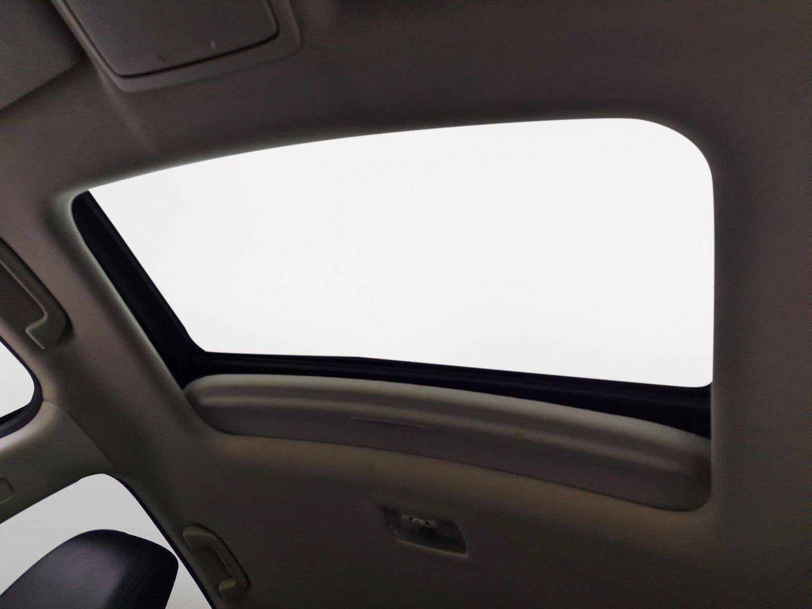 Used 2015 Honda CR-V Touring image 16