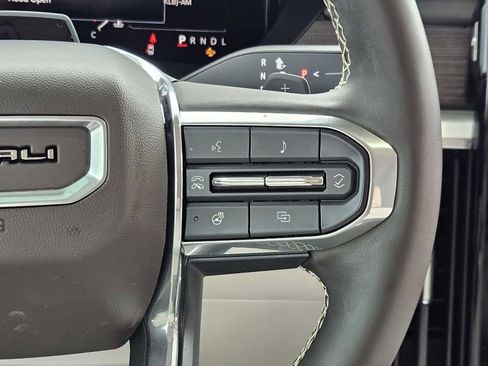 Used 2024 GMC Acadia Denali w/ Super Cruise Package image 27