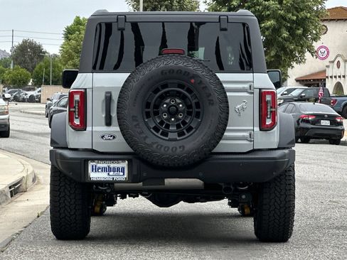 New 2026 Ford Bronco Badlands w/ Sasquatch Package AWD/4WD image 5