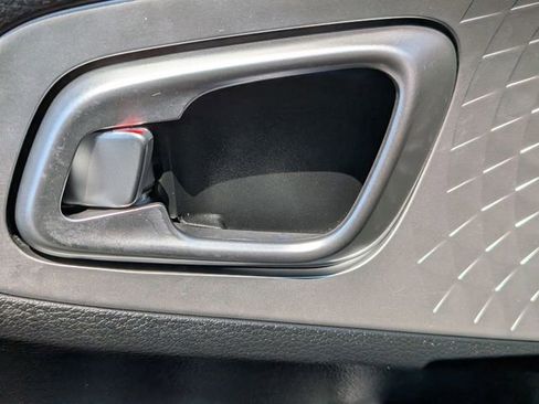 Used 2022 Kia Soul LX w/ Technology Package image 12