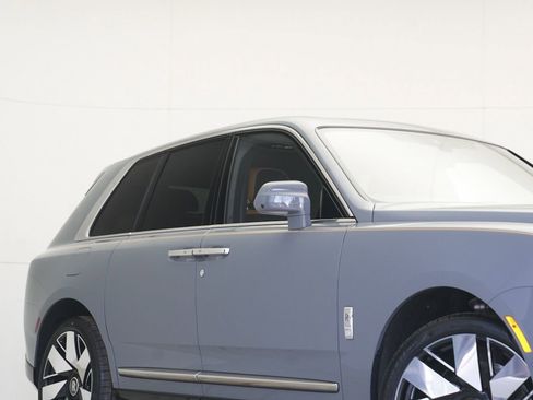 New 2026 Rolls-Royce Cullinan image 45
