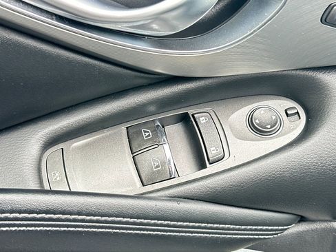 Used 2018 INFINITI Q60 3.0t Luxe w/ Sensory Package 3.0T Luxe image 13