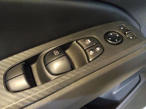 Used 2024 Nissan Altima 2.5 SV image 27