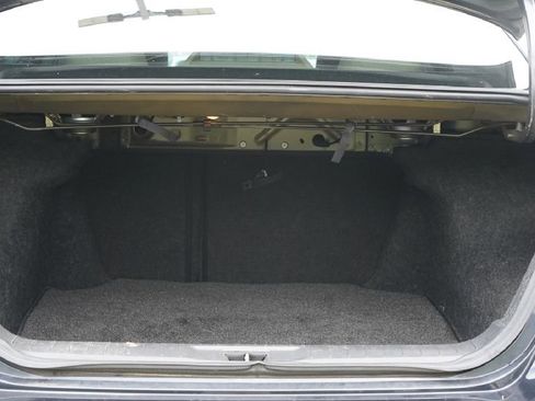 Used 2017 Nissan Altima 2.5 SV w/ Convenience Package image 11