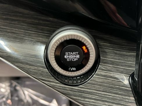 Used 2022 Jeep Wagoneer Series II w/ Premium Group I image 22