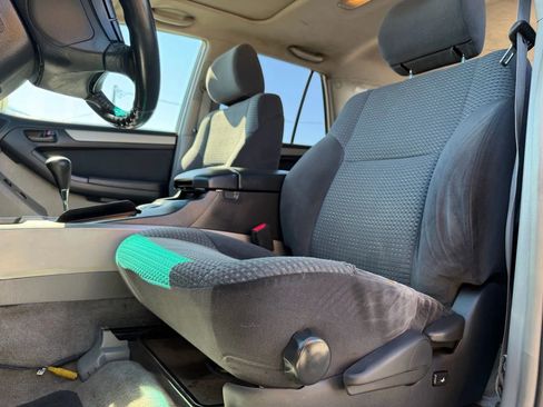 Used 2005 Toyota 4Runner Sport image 14