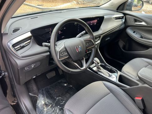 Used 2025 Buick Encore GX Preferred image 30