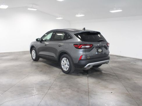 New 2026 Ford Escape Active w/ Cold Weather Package FWD image 6