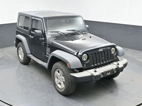 Used 2009 Jeep Wrangler X image 27