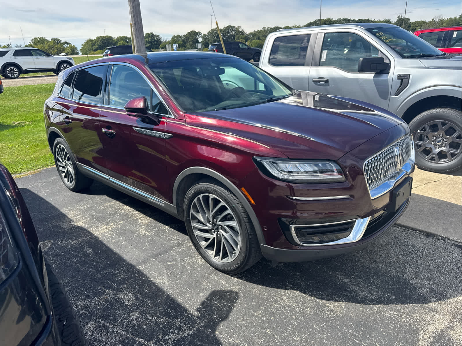Used 2020 Lincoln Nautilus Reserve w/ Equipment Group 201A AWD/4WD image 5