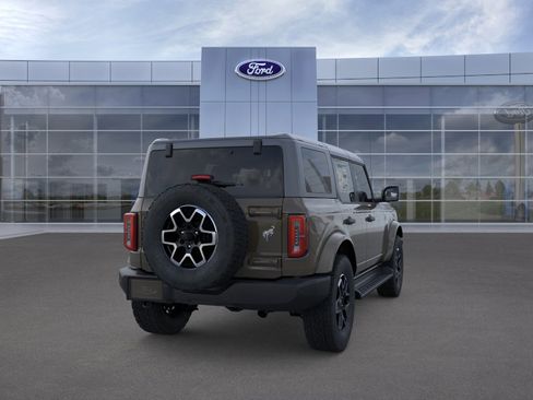 New 2026 Ford Bronco Outer Banks AWD/4WD image 8