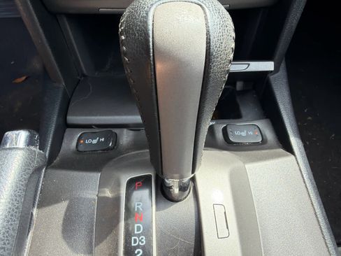 Used 2010 Honda Crosstour EX-L image 9