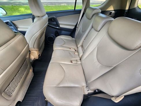 Used 2011 Toyota RAV4 Limited image 11