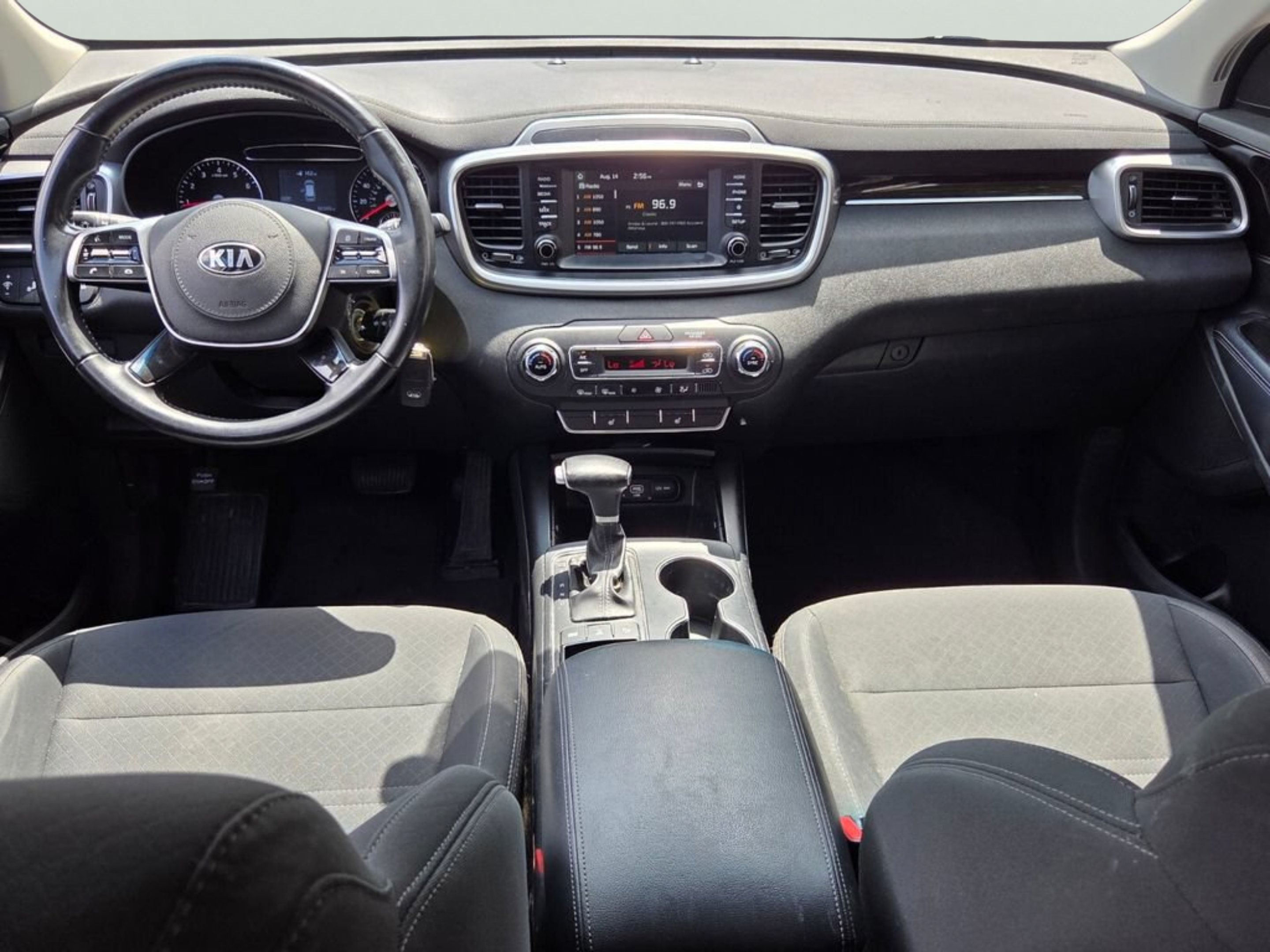 Used 2020 Kia Sorento LX w/ LX I4 Convenience Package AWD/4WD image 14