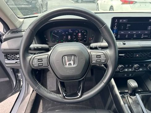 Used 2023 Honda Accord EX-L image 13