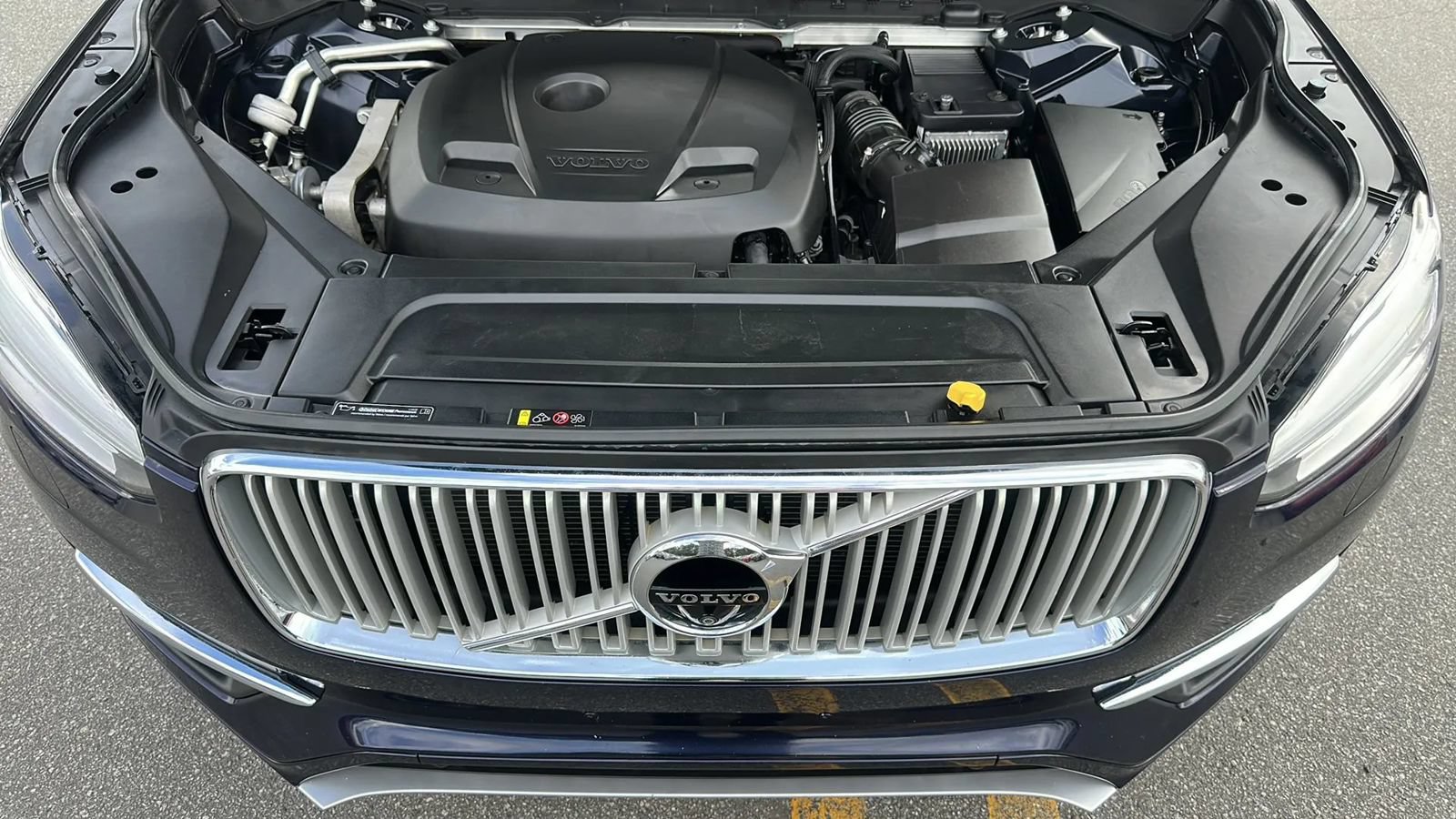 Used 2017 Volvo XC90 T6 Inscription w/ Vision Package AWD/4WD image 34