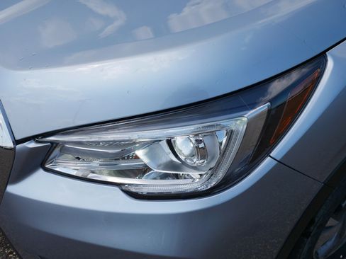 Used 2022 Subaru Ascent Premium w/ Convenience Package image 16