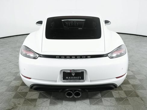 Used 2025 Porsche 718 Cayman RWD image 9