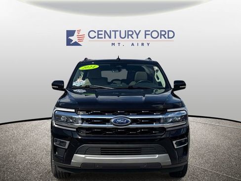 Used 2024 Ford Expedition Max Limited AWD/4WD image 6