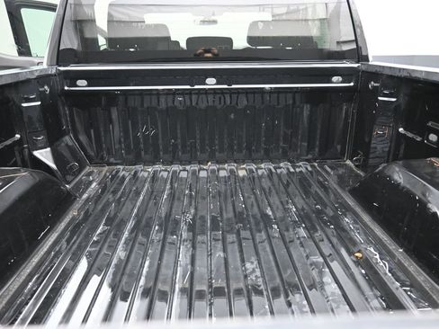 Used 2021 Chevrolet Silverado 1500 Custom Trail Boss w/ LPO, Dark Essentials Package image 2