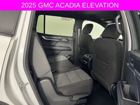Used 2025 GMC Acadia Elevation image 18