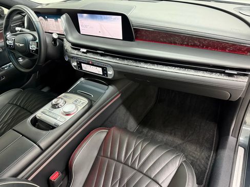 Used 2023 Genesis G90 3.5T image 10