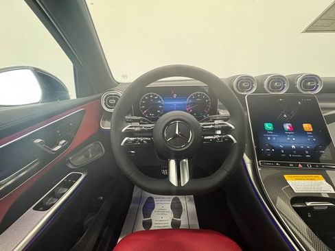 Used 2026 Mercedes-Benz GLC 300 4MATIC image 22