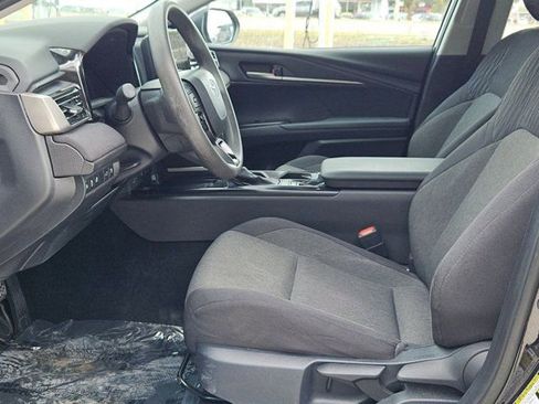 Used 2025 Toyota Camry LE image 26