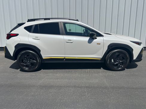 Used 2024 Subaru Crosstrek 2.5i Sport AWD/4WD image 7