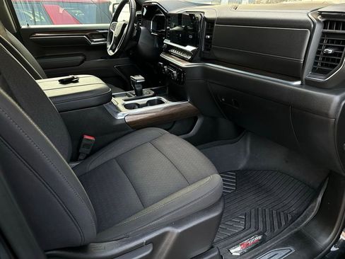 Used 2024 Chevrolet Silverado 1500 RST image 16