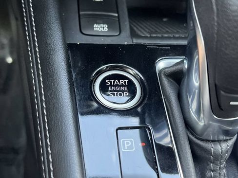 Used 2024 Nissan Kicks SV FWD image 24
