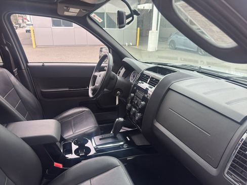 Used 2012 Ford Escape Limited FWD image 18