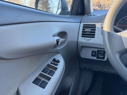 Used 2010 Toyota Corolla LE w/ All Weather Guard Pkg image 21