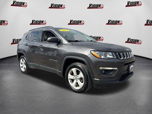 Used 2021 Jeep Compass Latitude w/ Convenience Group image 3
