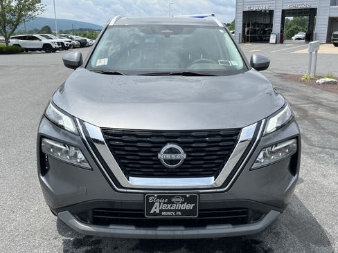 Used 2023 Nissan Rogue SV w/ SV Premium B Package AWD/4WD image 12