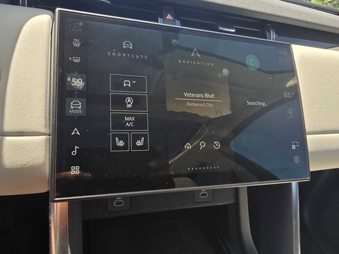 Certified 2025 Land Rover Discovery Sport S image 28