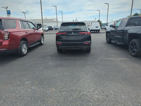 Used 2022 Mitsubishi Outlander SEL Black Edition AWD/4WD image 5