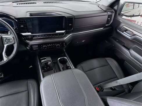 Used 2024 Chevrolet Silverado 1500 LTZ w/ LTZ Convenience Package II image 27