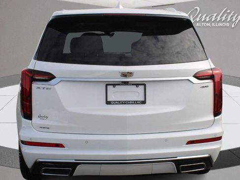 Used 2024 Cadillac XT6 Premium Luxury image 4