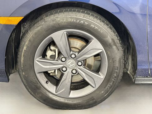 Certified 2023 Honda Odyssey EX image 31