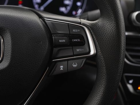 Used 2020 Honda Accord EX image 24