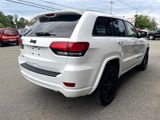 Used 2021 Jeep Grand Cherokee Laredo X image 3