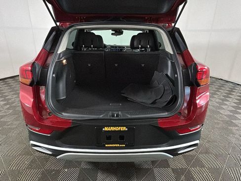 Used 2021 Buick Encore GX Preferred w/ Cold Weather Comfort Package AWD/4WD image 31