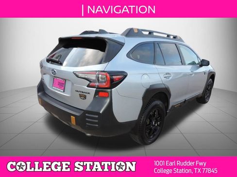 Used 2022 Subaru Outback Wilderness w/ Wilderness Package AWD/4WD image 4