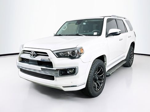 Used 2021 Toyota 4Runner Limited image 3
